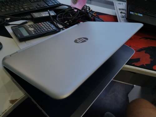 *Beautiful HP PAVILION 15*BEATS AUDIO*i5-5200U*DVD WRITER*6GB RAM*1000GB HDD*HD DISPLAY*